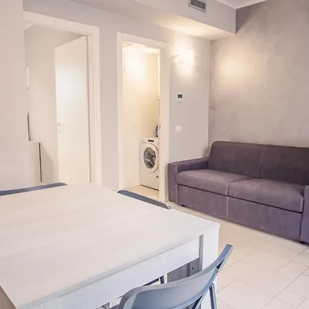 Il Vento Del Sud - Italian Homing شقة بادينغي سول غاردا